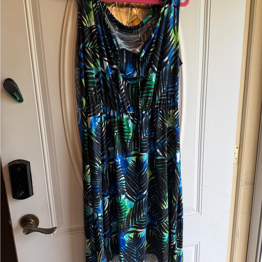 Notations Palm Leaf Maxi Dress in Blue, Green & Black